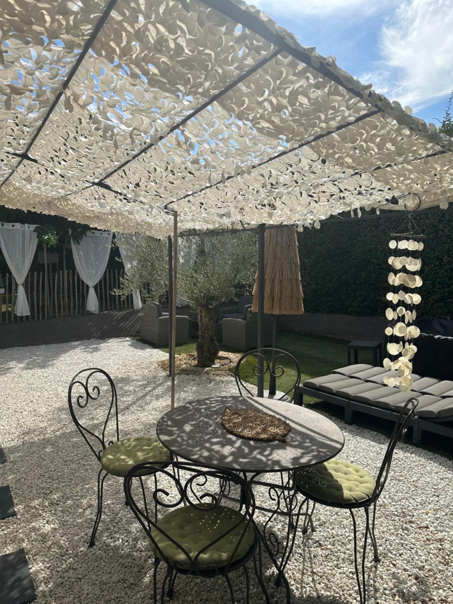 Petit Nid Douillet En Luberon Avec Spa Ansouis Экстерьер фото